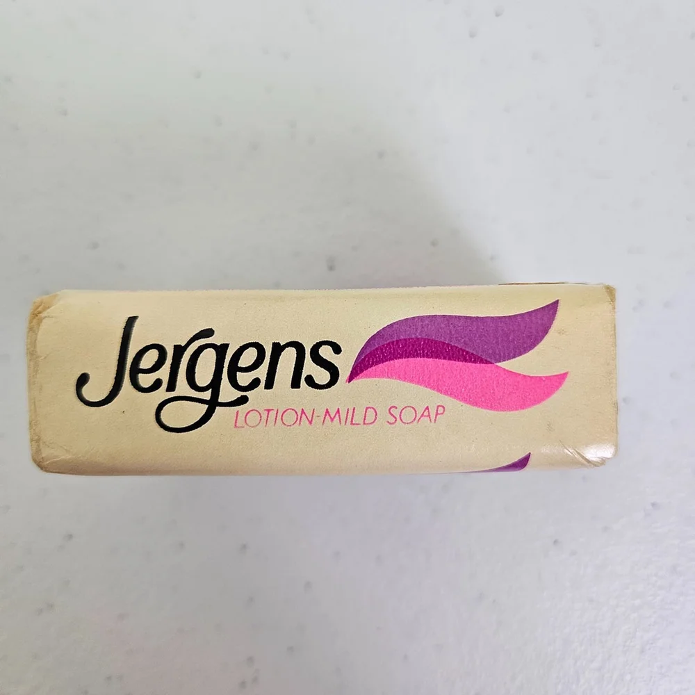 Vintage Jergens Lotion Mild Soap 6-3oz bars Original Wrapper Bathroom Decor Prop